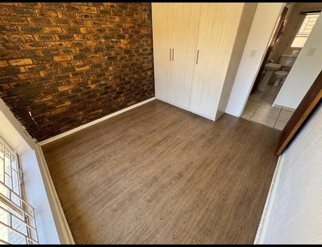 3 BEDROOM HOUSE FOR SALE IN BONAERO PARK